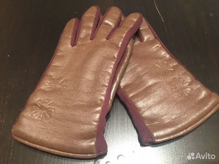 Кожаные перчатки