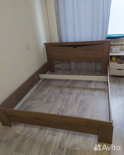 Каркас кровати 160х200