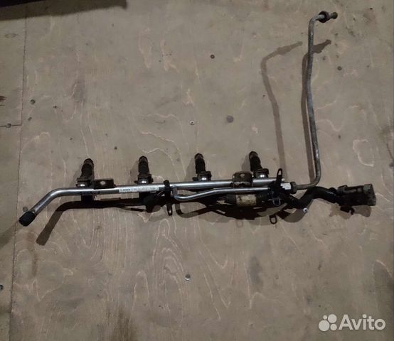 Топливная рампа в сборе Приора,Калина,Гранта