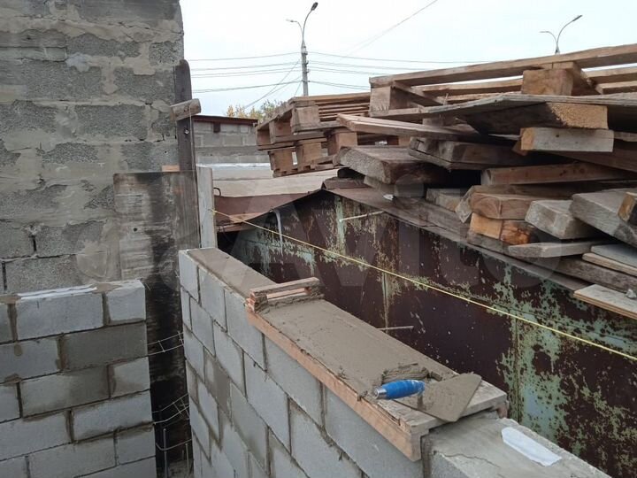 Гараж, > 30 м²