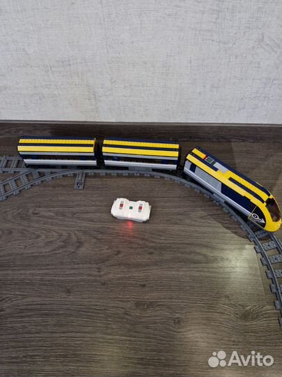 Lego city поезд