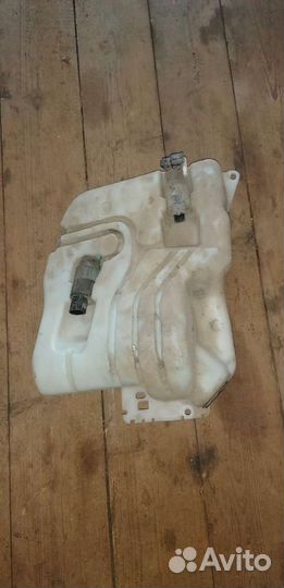 Бачок омывателя Nissan qashqai j10