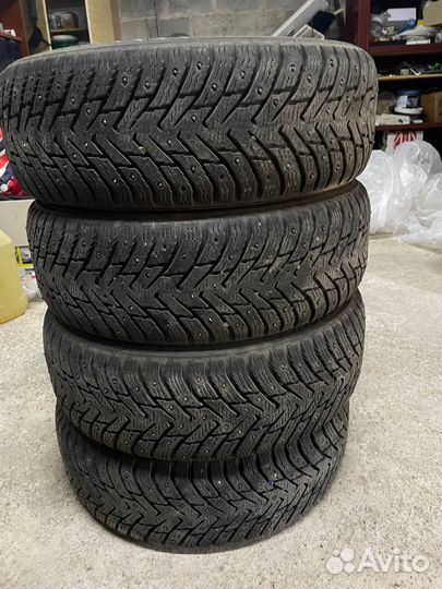 Nokian Tyres Hakkapeliitta 8 185/60 R15 88T