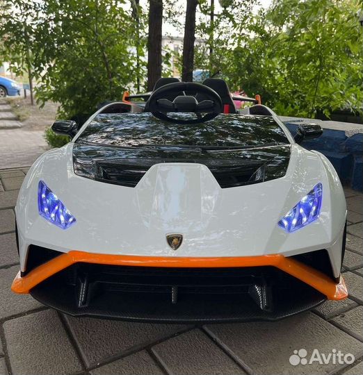 Детский электромобиль