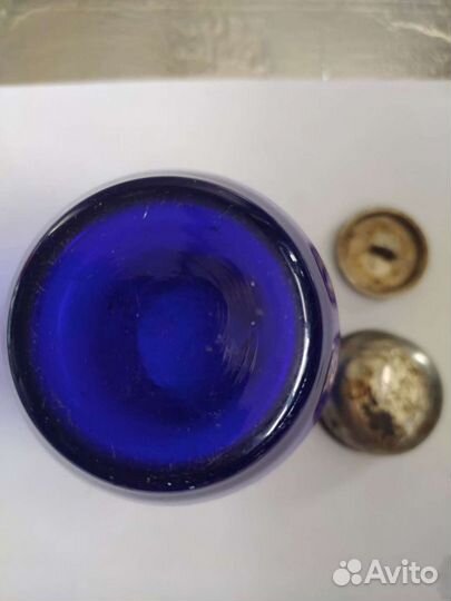 Изделие синего стекла из СССР