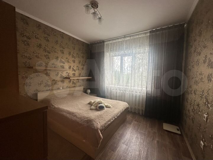 3-к. квартира, 83 м², 3/9 эт.