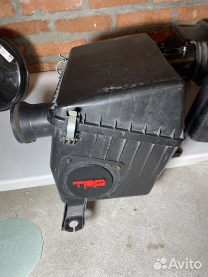 Land Cruiser 100 Корпус воздушного фильтра