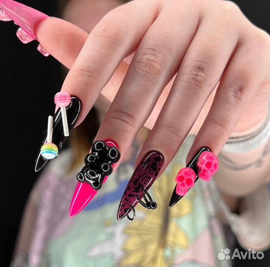 Маникюр педикюр