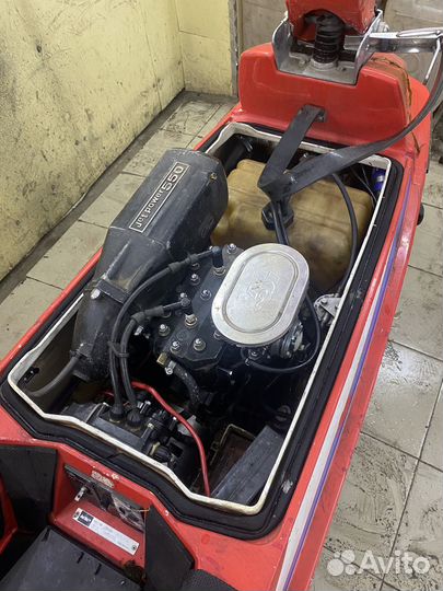 Kawasaki jet ski 550