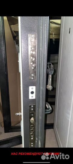 Толстая дверь входная с гарантией