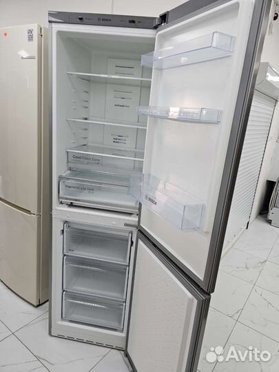 Холодильник Bosch. Как Новая