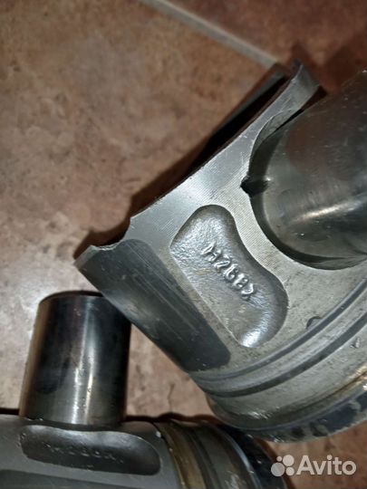 Поршень 306dt 3.0 дизель Лэнд Ровер Ягуар H268X