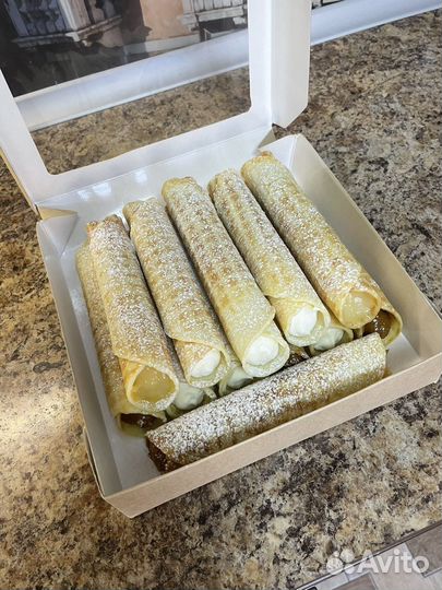 Вафельные трубочки, десерт