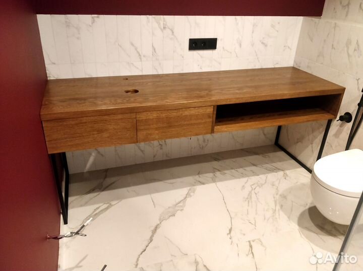 Столешница из дерева для ванной комнаты