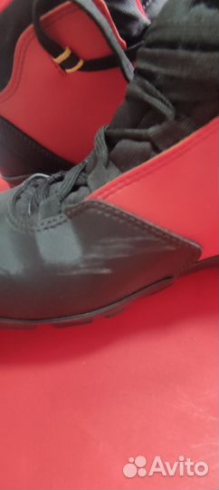 Лыжные ботинки 42 размер