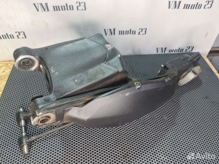 Маятник ducati diavel