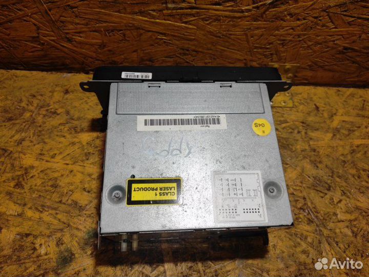 Магнитофон (магнитола) Volkswagen Caddy 2KB BSU