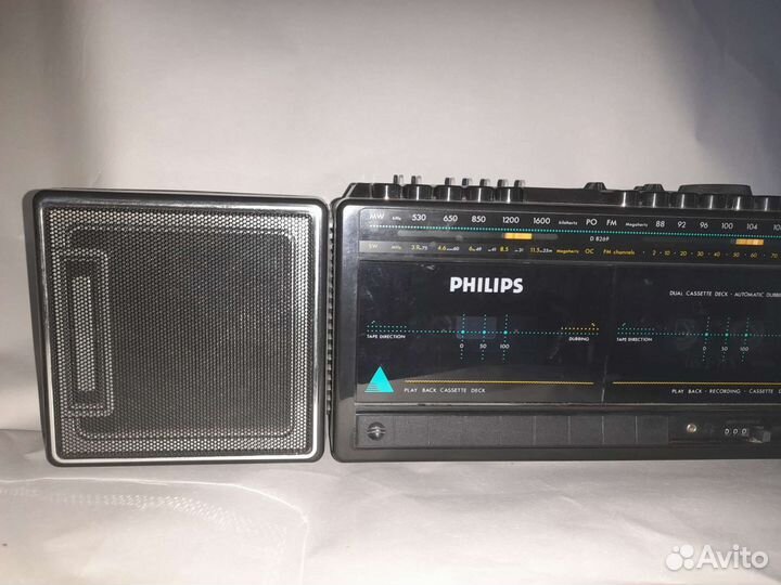 Магнитофон кассетный phillips