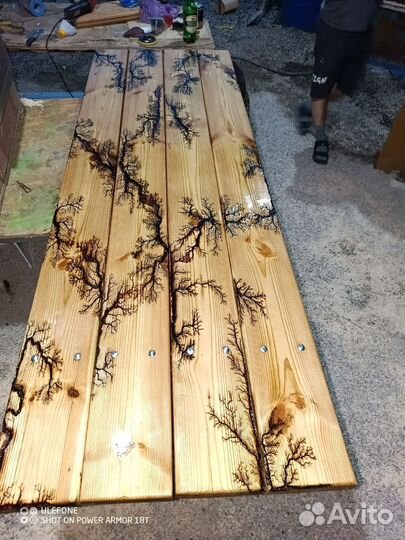 Металл и дерево