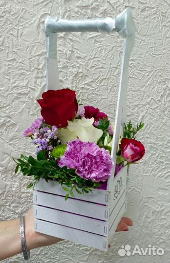 Корзинка с цветами