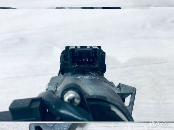 Замок зажигания Toyota Corolla E12