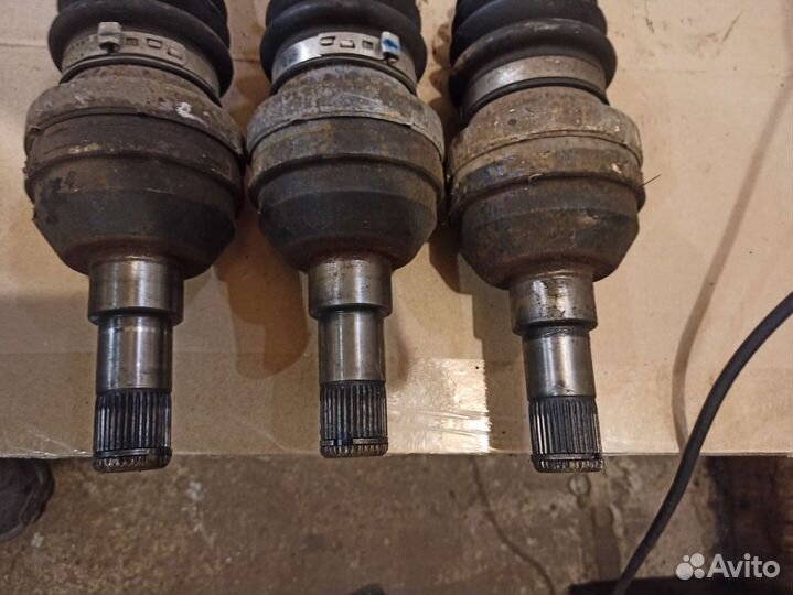 Привод правый задний Шевроле Каптива