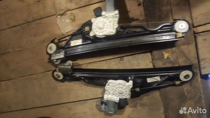 Стеклоподъемник задний бмв 5 Е60-61