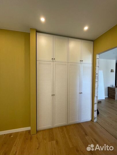 Шкаф навесной