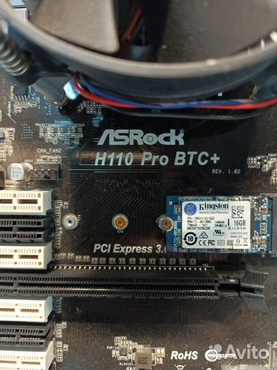 Материнская плата на 13 карт asrock H110 BTC