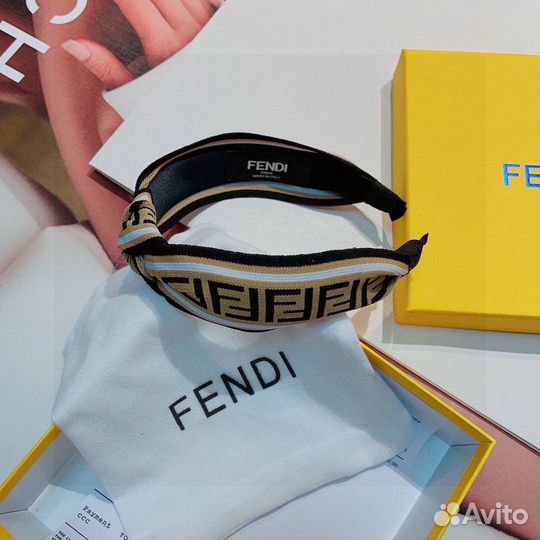 Ободок Fendi в коробке