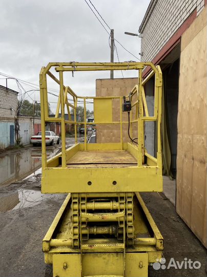 Ножничный подъемник 12 метров