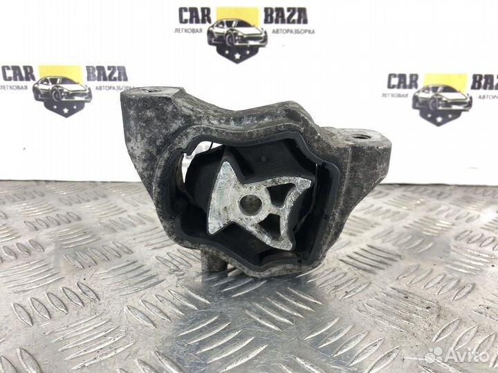 Опора двигателя задняя Volvo XC60