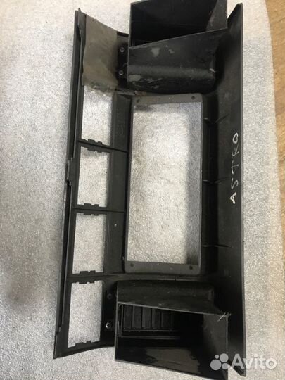 Центральная консоль Chevrolet Astro