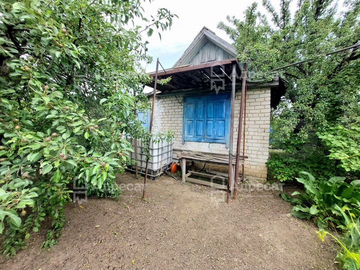 Дача 20 м² на участке 6,6 сот.