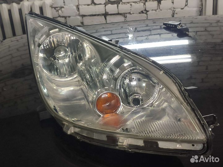 Фары mitsubishi colt