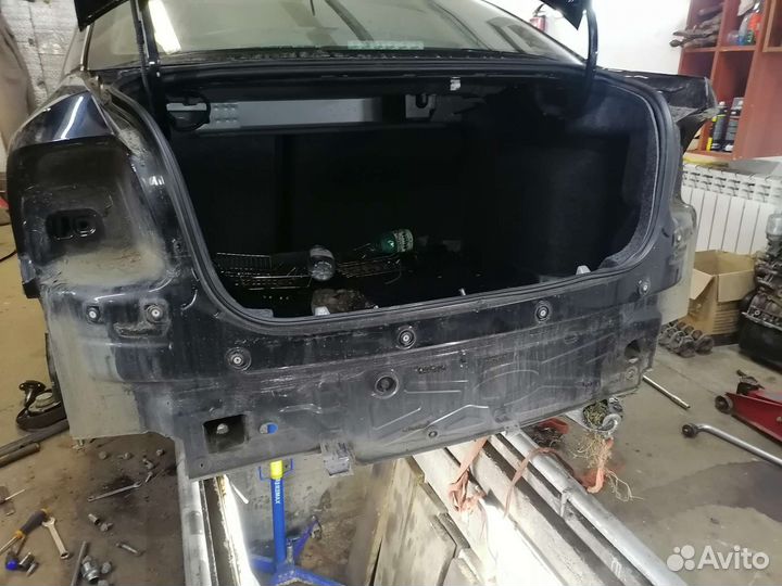 Задняя часть кузова крыло Фольксваген поло