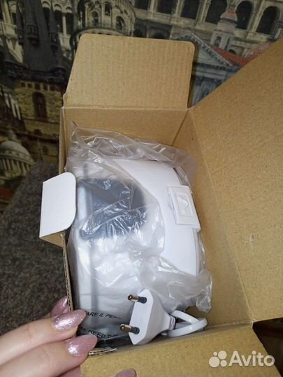 Контейнер для еды с подогревом