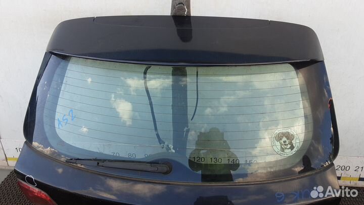 Крышка багажника toyota avensis T27 2009