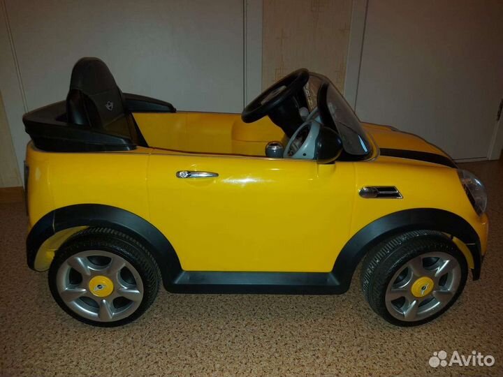 Детский электромобиль бу
