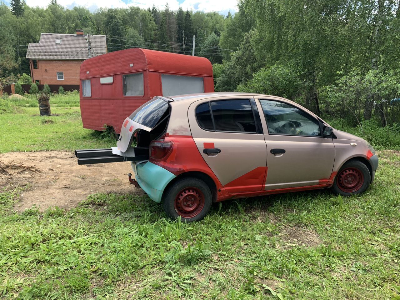 Toyota Vitz: фото владельца