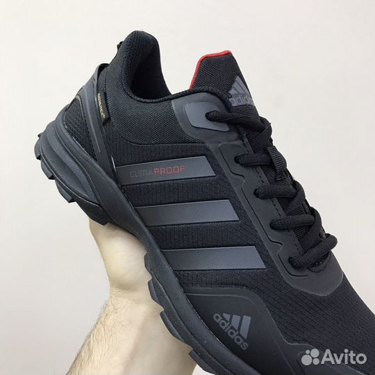 Кроссовки весенние adidas climaproof