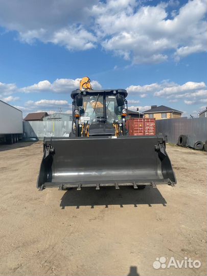 Экскаватор-погрузчик CASE 570 ST, 2023