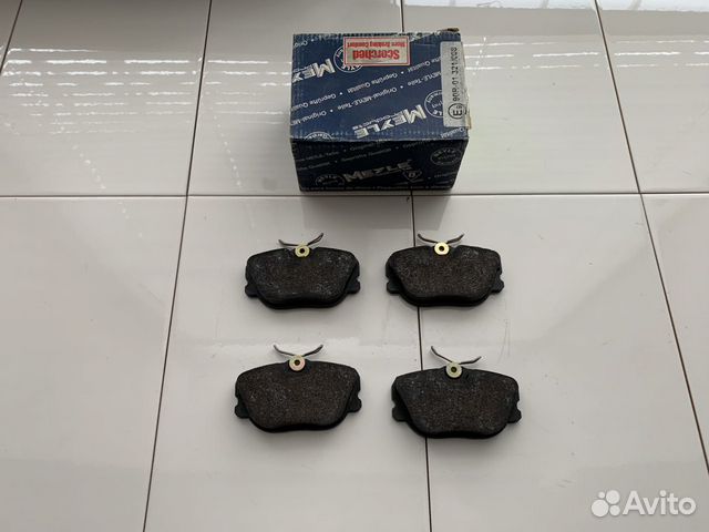 Колодки передние Saab 900-9000