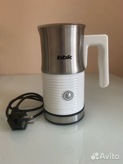 Вспениватель молока BBK BMF125