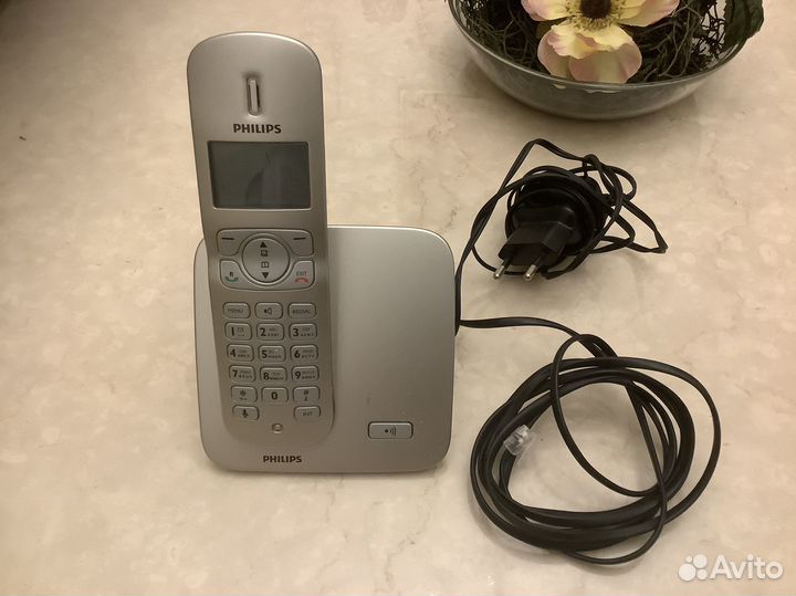 Телефон стационарный Philips