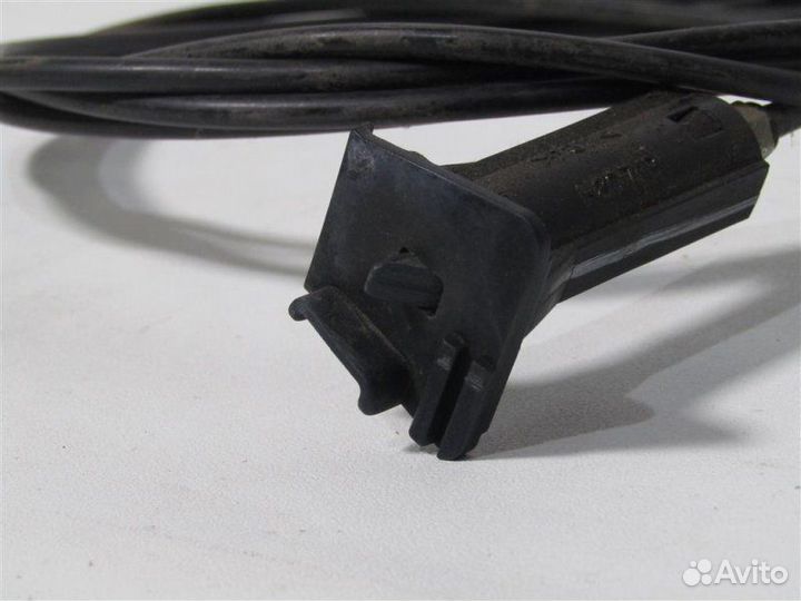 Тросик бензобака Kia Venga G4FG 2011