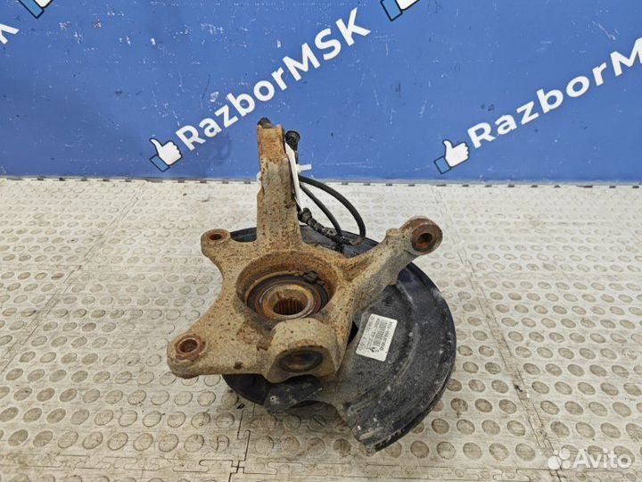 Поворотный кулак передний правый Renault Arkana