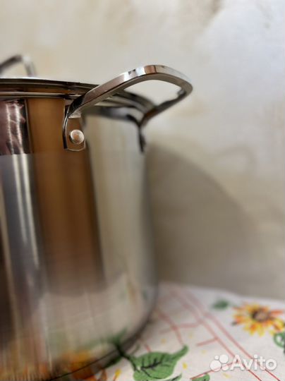 Кастрюля из нержавейки 10Л Новая