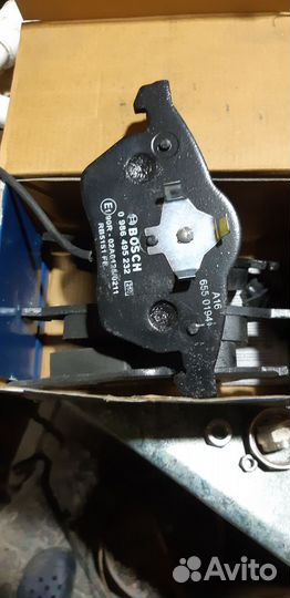 Тормозные колодки передние Ауди А6