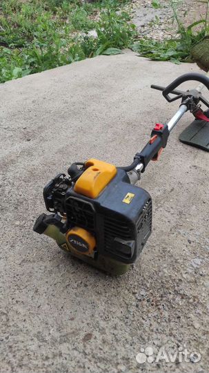 Триммер бензиновый 2 шт. бу, на запчасти